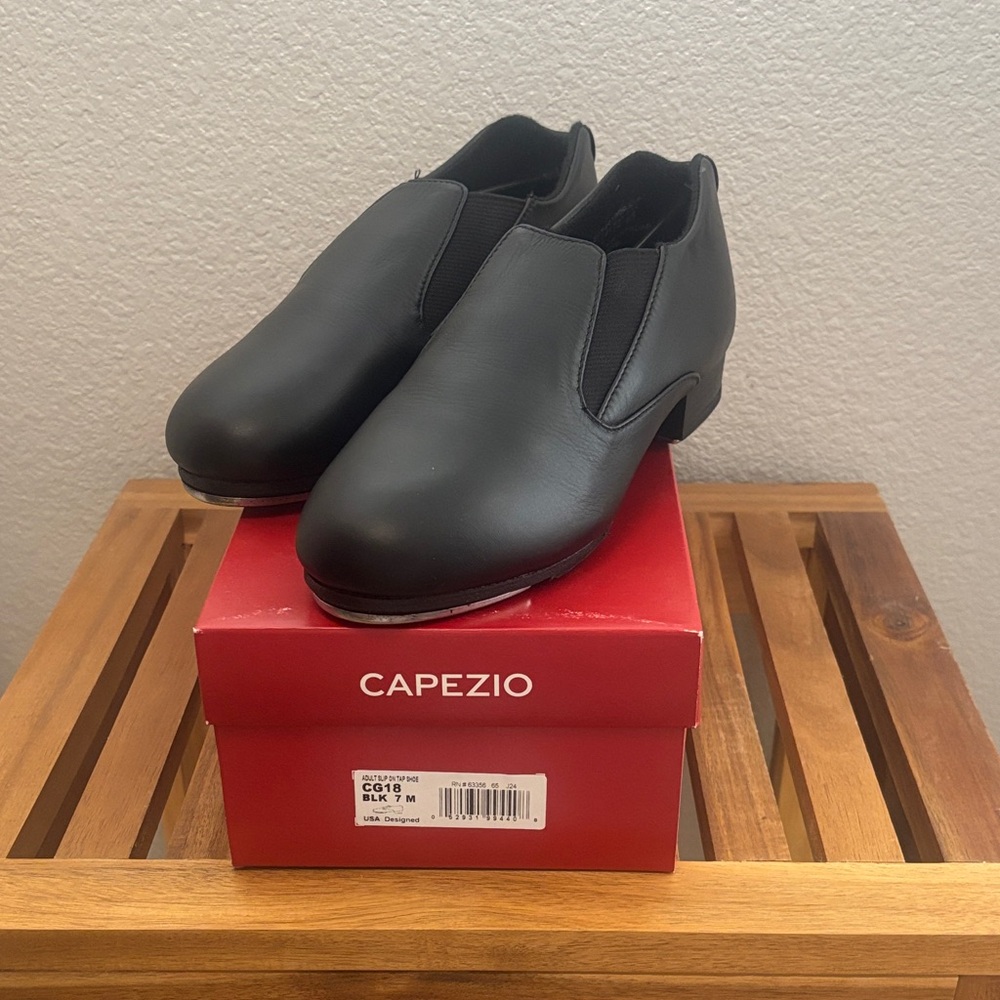 Adult Capezio Riff  Black Slip-On Leather Tap shoes. “New”